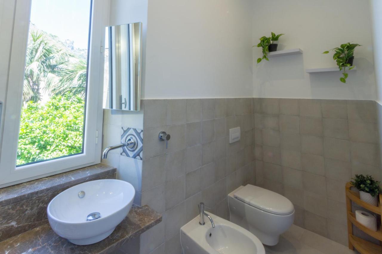 Villa Valverde Apartments E B&B ตาออร์มินา ภายนอก รูปภาพ