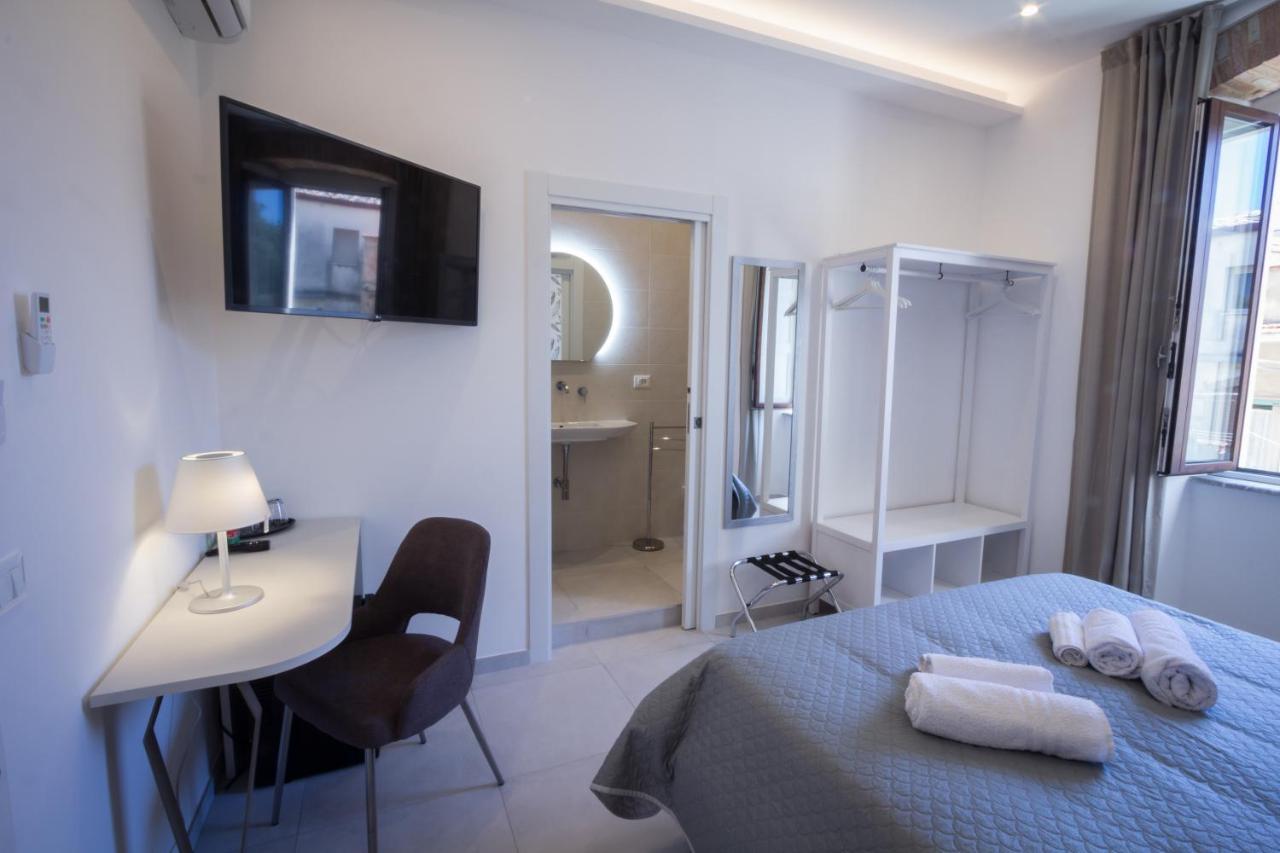 Villa Valverde Apartments E B&B ตาออร์มินา ภายนอก รูปภาพ