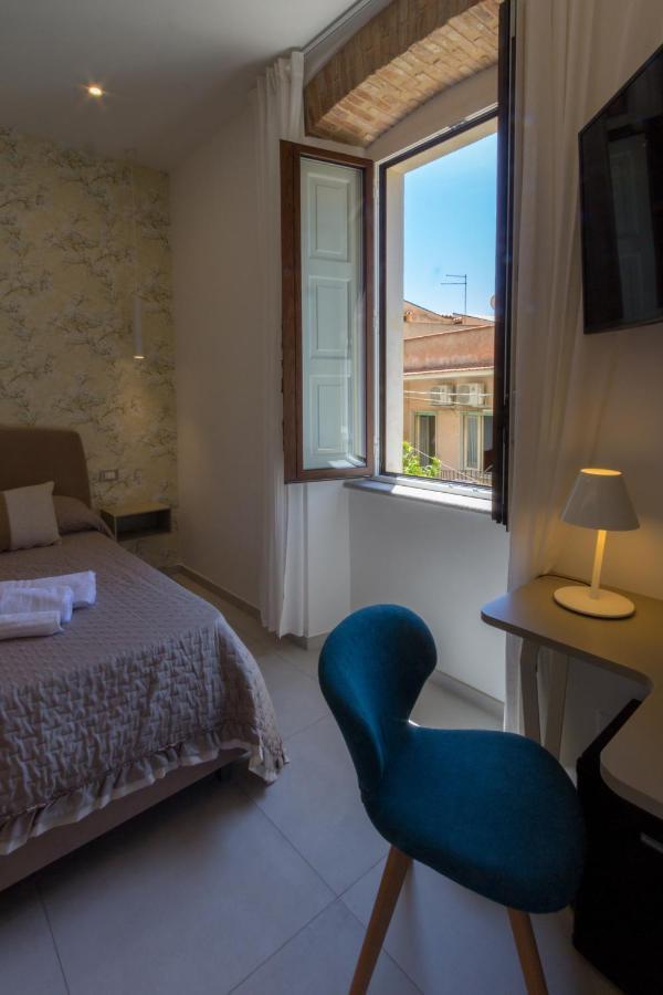 Villa Valverde Apartments E B&B ตาออร์มินา ภายนอก รูปภาพ