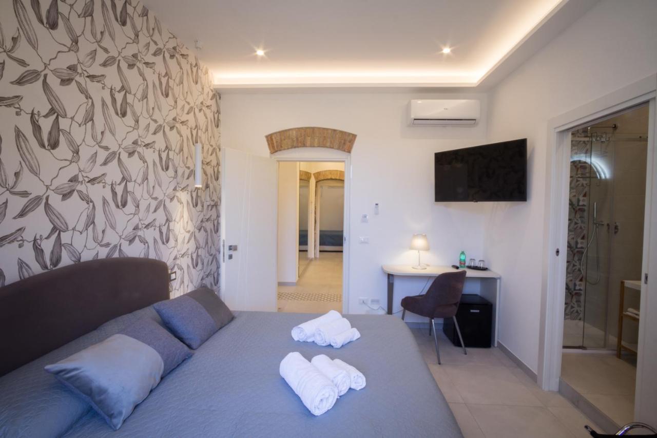 Villa Valverde Apartments E B&B ตาออร์มินา ภายนอก รูปภาพ